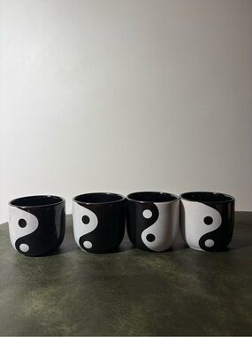 Yin Yang Ceramic Avon Espresso Cups - Set of 4 - Black & White